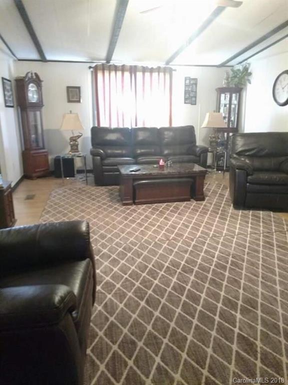 1290 Deal Road Blacksburg, SC 29702 - Photo 6 of 21