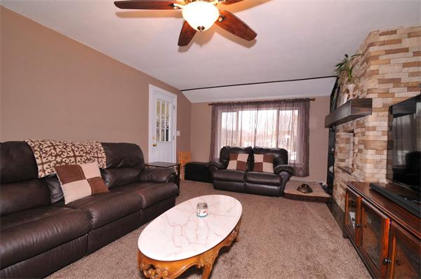 11 Gano Road Marlborough, MA 01752 - Photo 3 of 30 Gallery Image 3