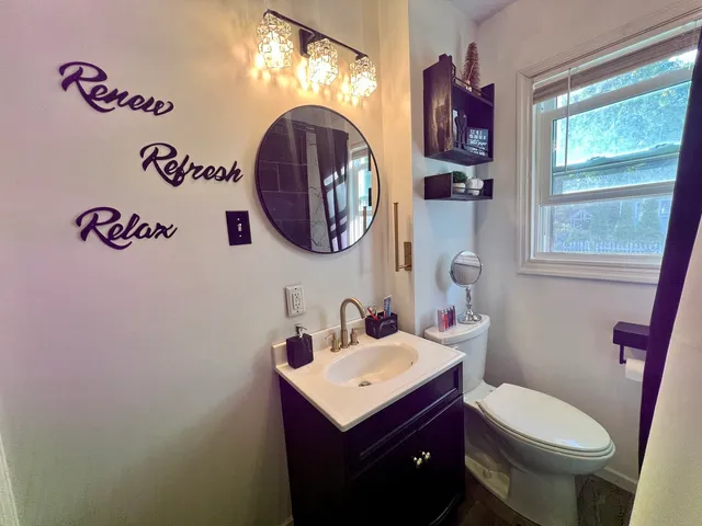 $209,900 | 1311 West Hill Street, Champaign, IL 61821