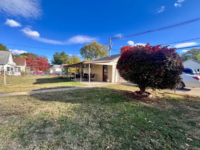 $209,900 | 1311 West Hill Street, Champaign, IL 61821