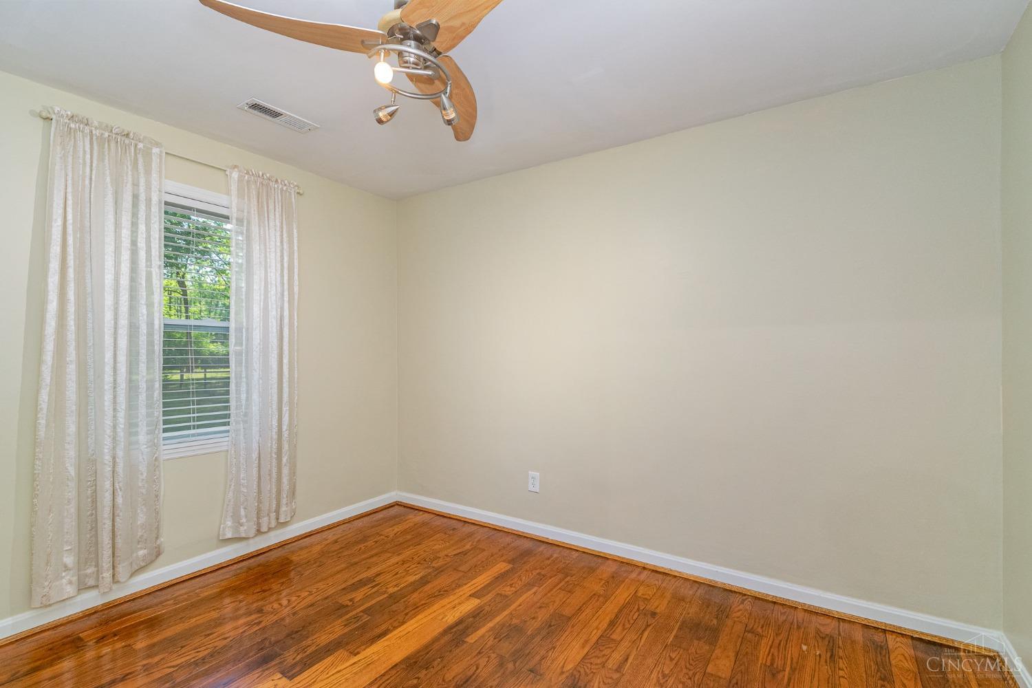 5822 Buckwheat Road Milford, OH 45150 - Photo 17 of 36 Gallery Image 17