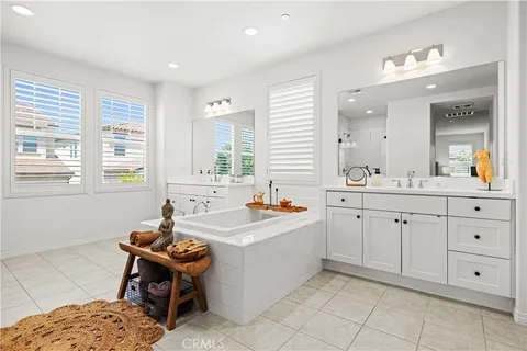 $1,185,000 | 20825 Red Sky Court, Saugus, CA 91350