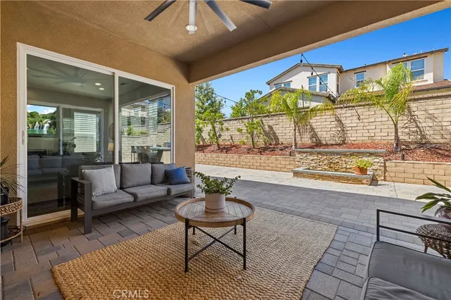 $1,185,000 | 20825 Red Sky Court, Saugus, CA 91350
