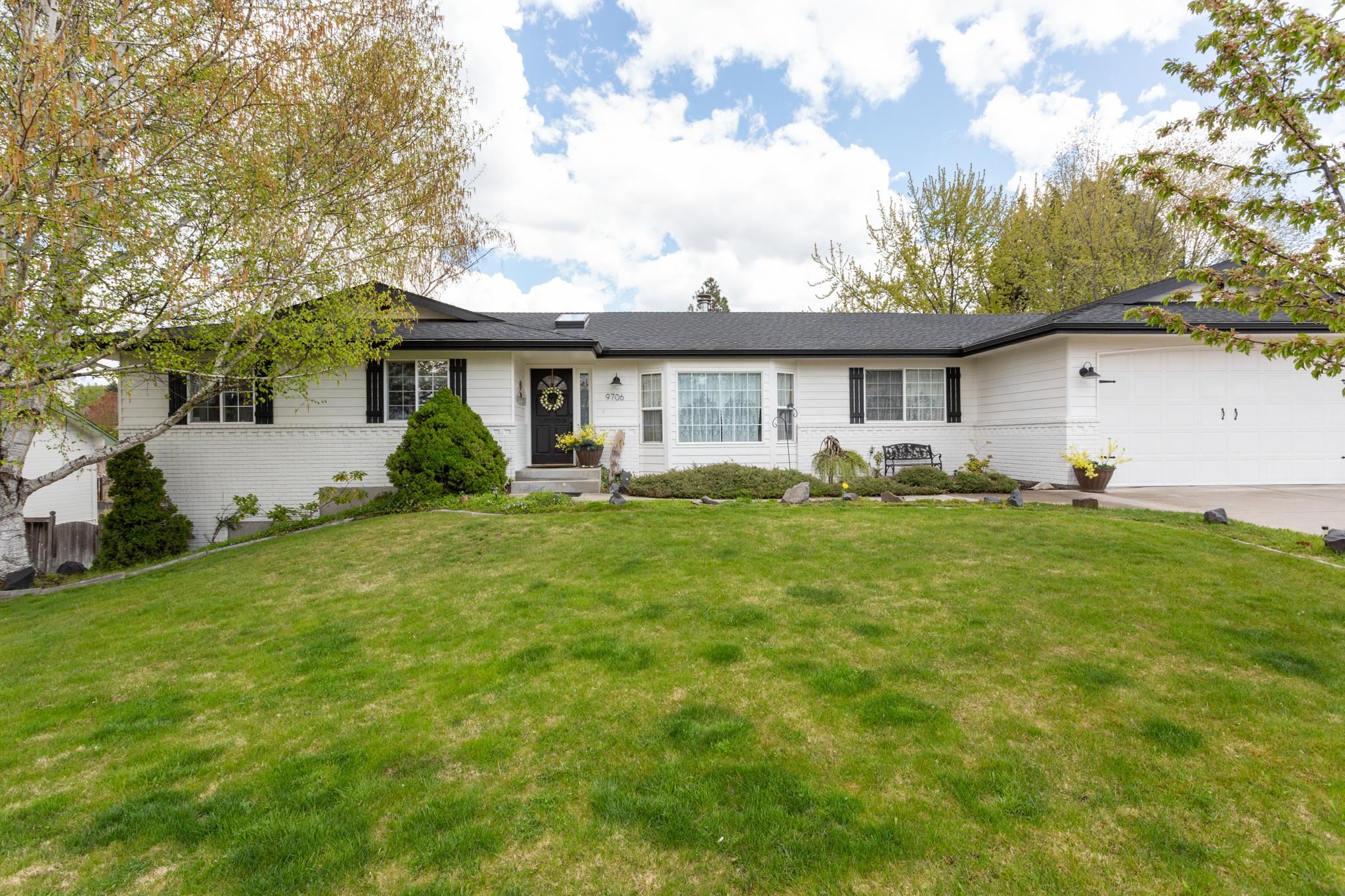 9706 North Ridgecrest Drive Spokane, WA 99208 - Photo 2 of 29 Gallery Image 2