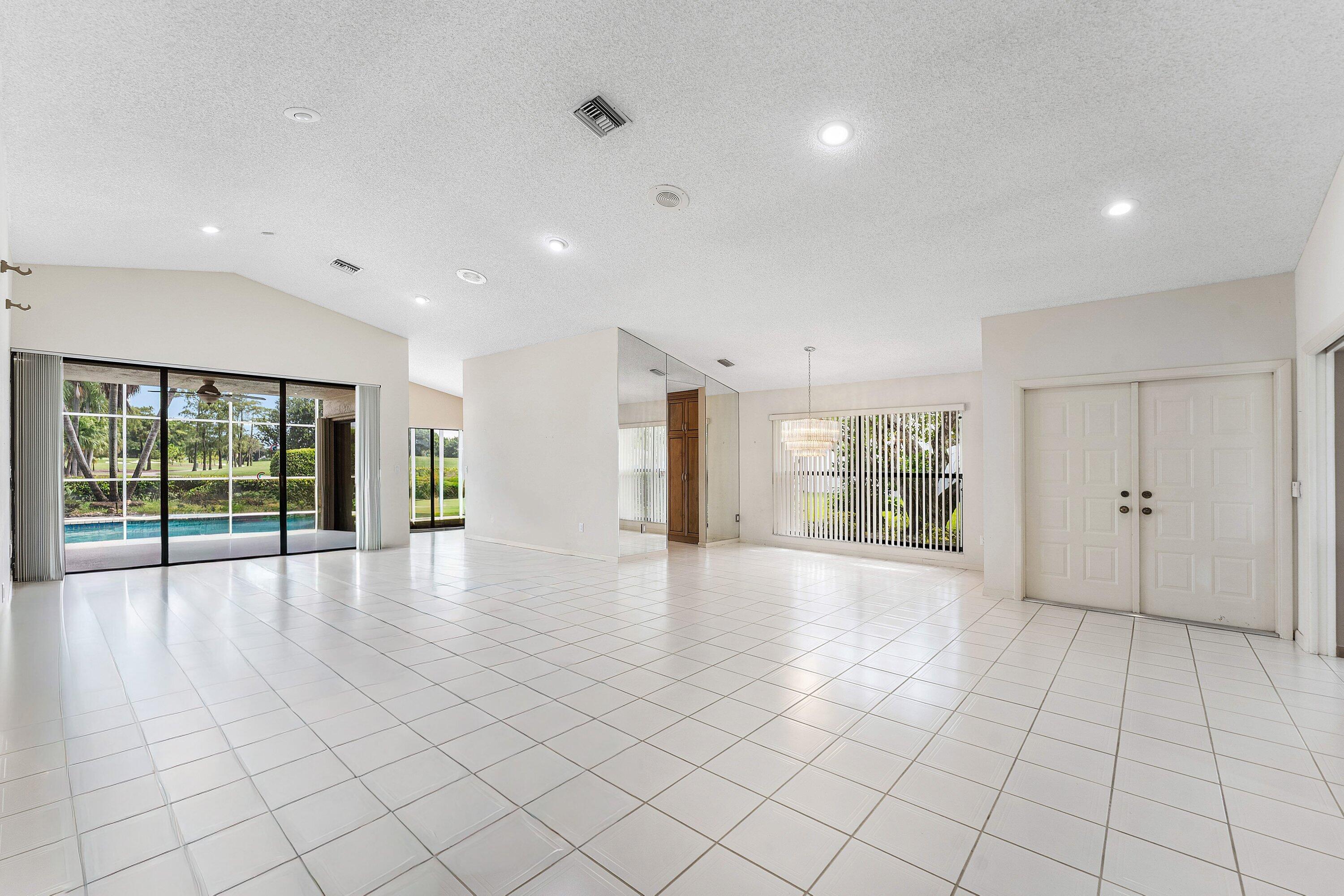 10991 Highland Circle Boca Raton, FL 33428 - Photo 8 of 40 005-10991HighlandCircle-BocaRaton-FL-334