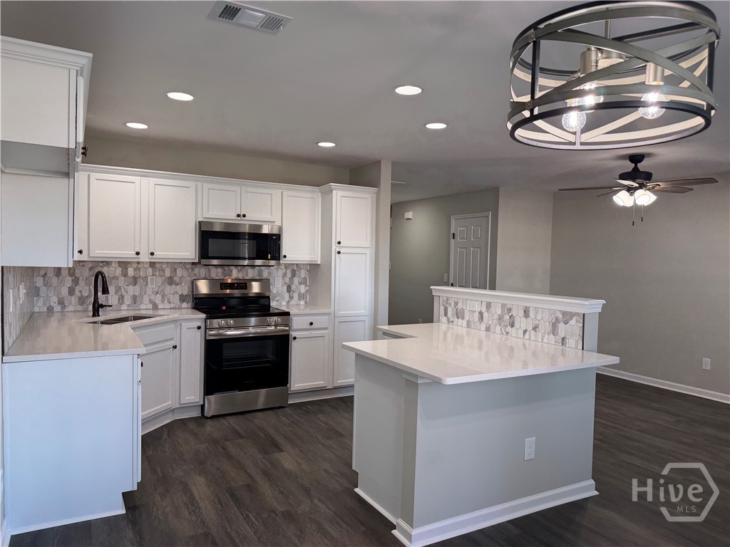 226 Opus Court Pooler, GA 31322 - Photo 3 of 18