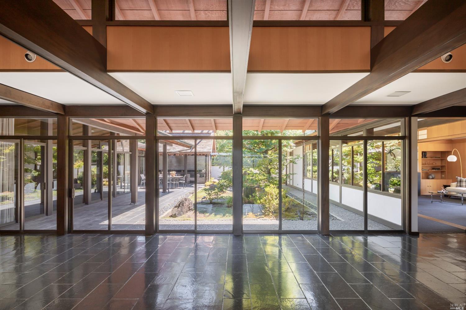 21 Canyon Road Ross, CA 94957 - Photo 18 of 41 a view of an entryway