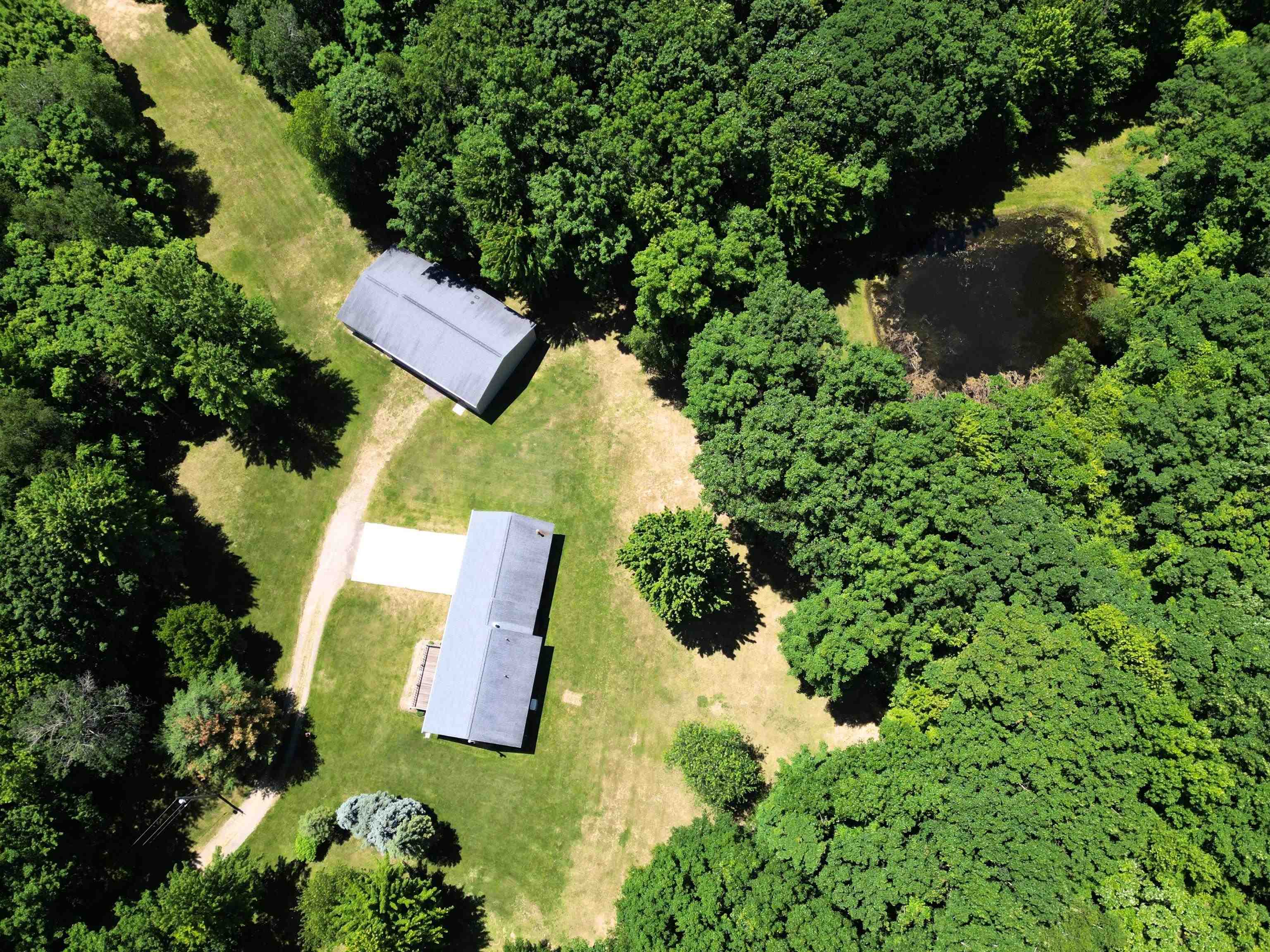 13287 McCumsey Road Clio, MI 48420 - Photo 4 of 57 50179592-d0e8899a-529b-41e3-abbe-0c85a5a2fd5a.JPG