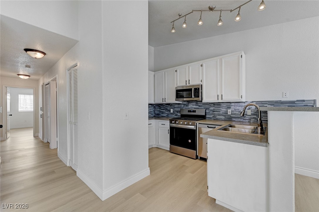 4730 East Craig Road, Unit 2145 Las Vegas, NV 89115 - Photo 9 of 46 Gallery Image 9