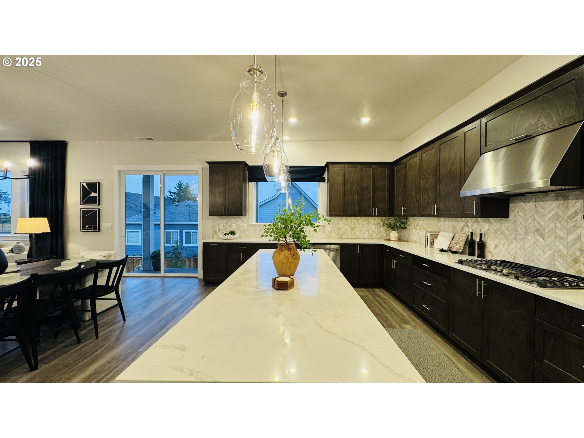 17570 Southwest Steens Lane Beaverton, OR 97007 - Photo 28 of 48