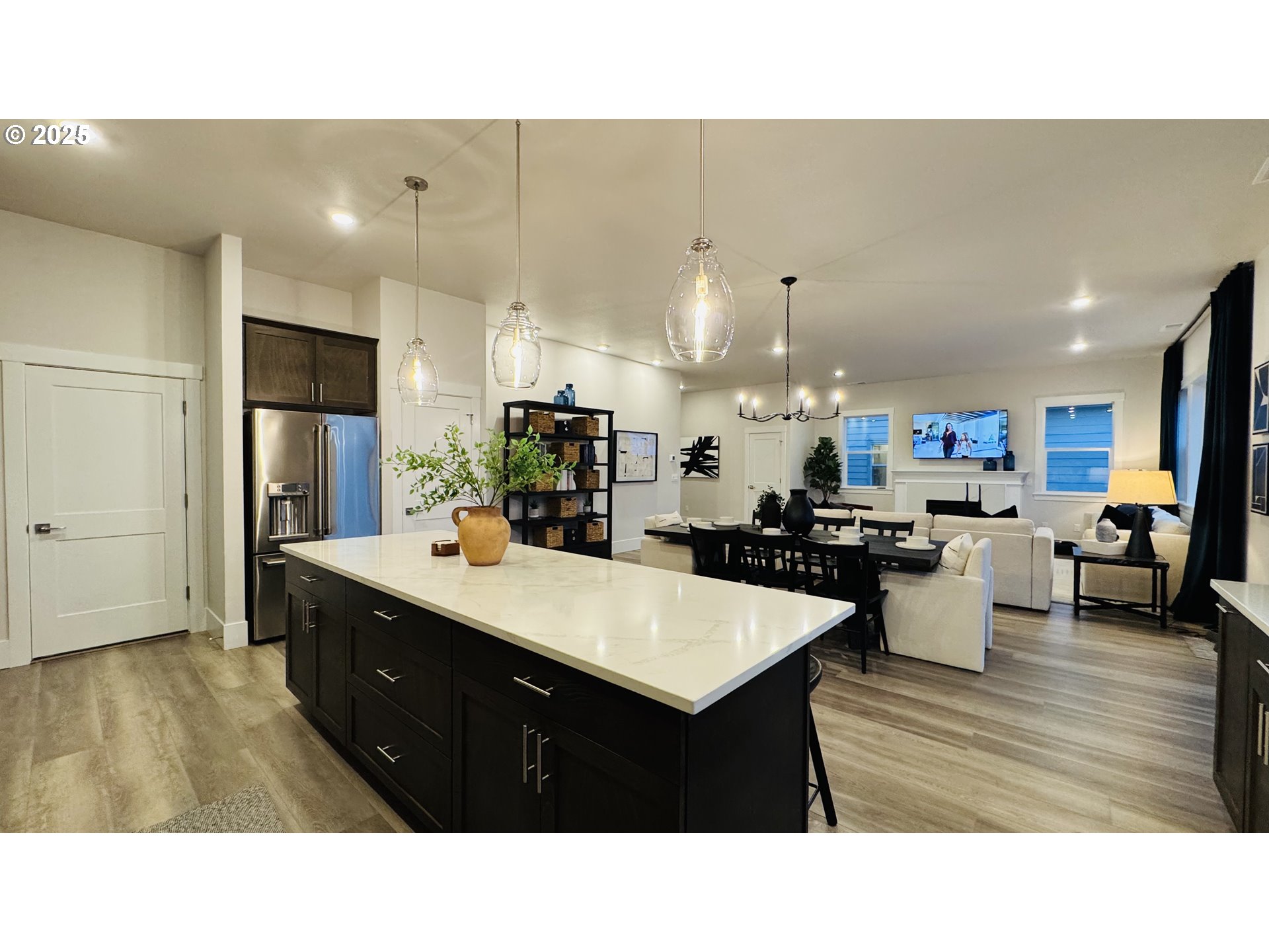 17570 Southwest Steens Lane Beaverton, OR 97007 - Photo 32 of 48