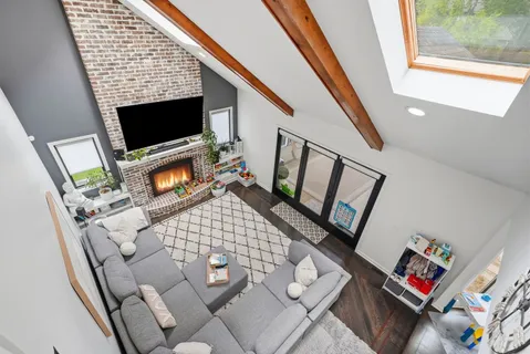 $1,100,000 | 729 Arlington Avenue, Naperville, IL 60565