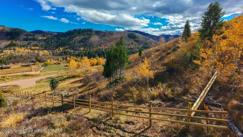 $1,400,000 | 9055 Highway 89, Jackson, WY 83001