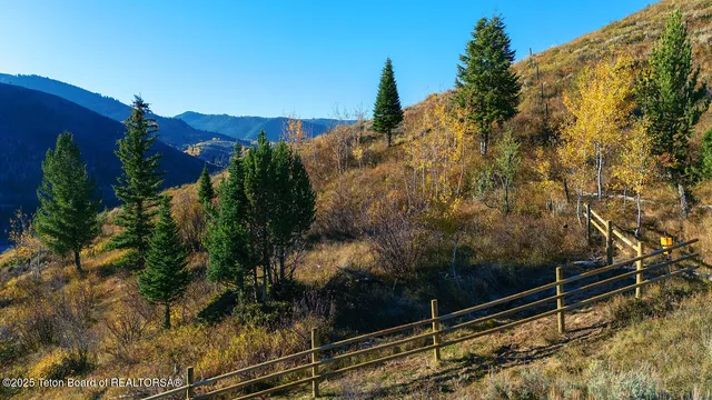 $1,400,000 | 9055 Highway 89, Jackson, WY 83001