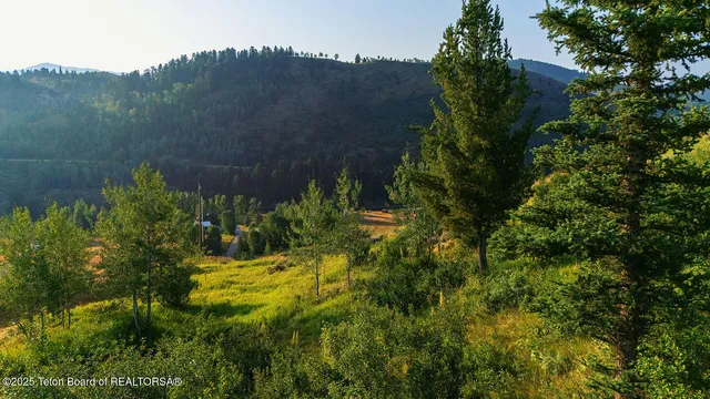 $1,400,000 | 9055 Highway 89, Jackson, WY 83001