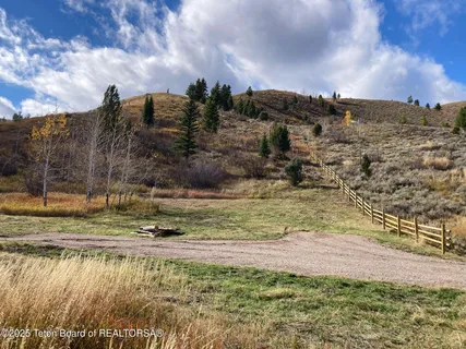 $1,400,000 | 9055 Highway 89, Jackson, WY 83001