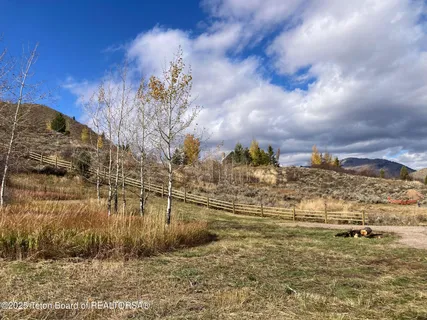 $1,400,000 | 9055 Highway 89, Jackson, WY 83001