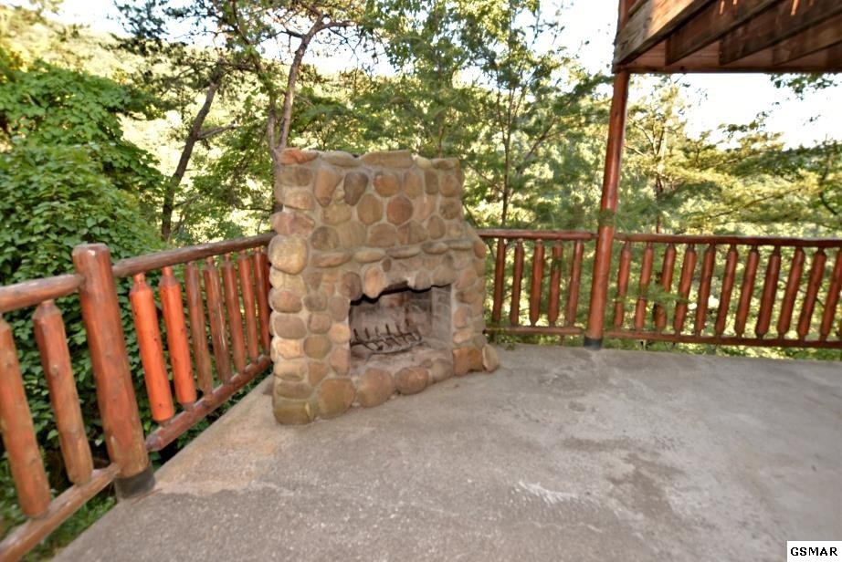 3535 Carsons Ridge Way, Unit LOSTTEXAN Sevierville, TN 37862 - Photo 17 of 32 Gallery Image 17