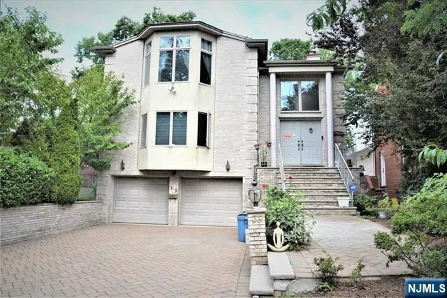 $6,100 | 39 Irving Avenue, Englewood Cliffs, NJ 07632