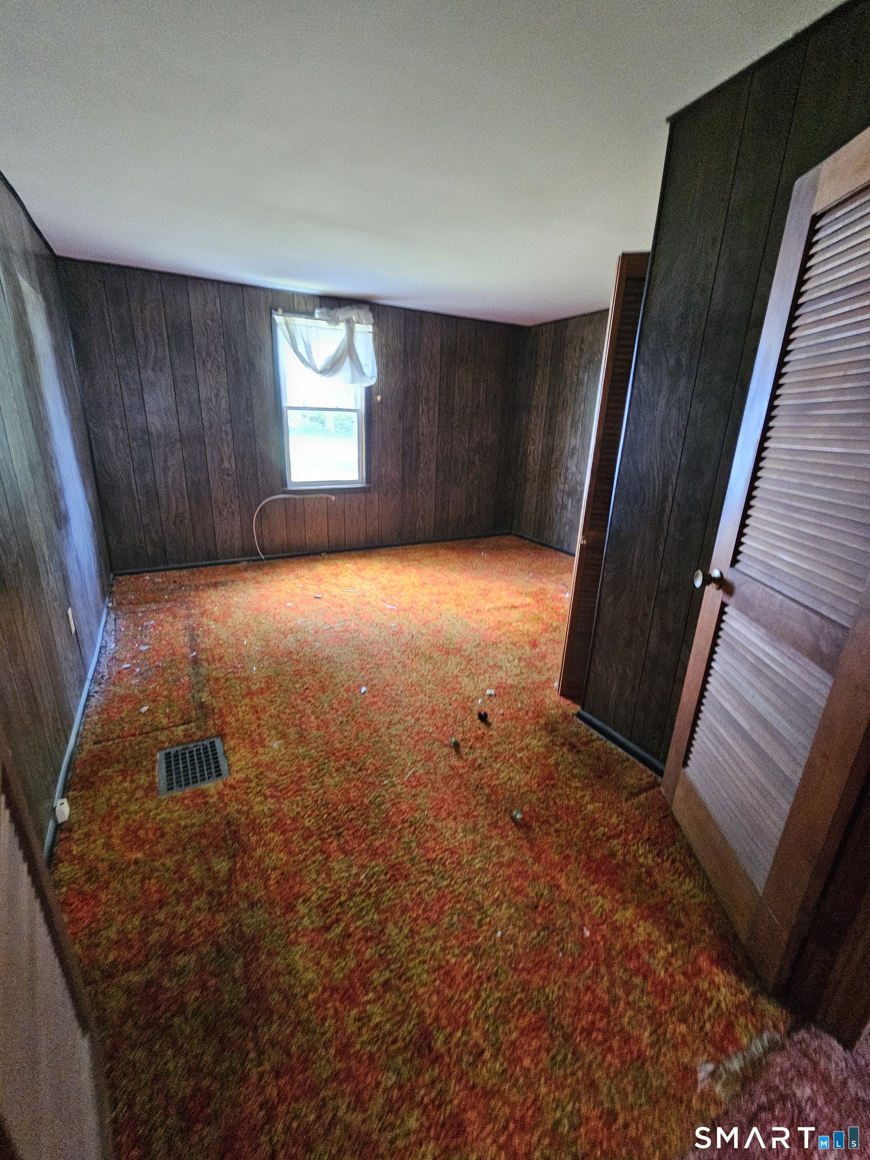 645 Silver Sands Road East Haven, CT 06512 - Photo 7 of 14