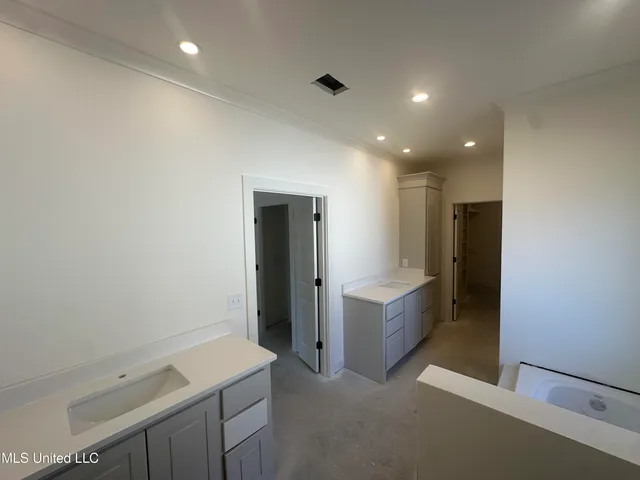 $364,600 | 440 Aurora Circle, Canton, MS 39046