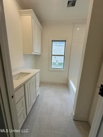 $364,600 | 440 Aurora Circle, Canton, MS 39046