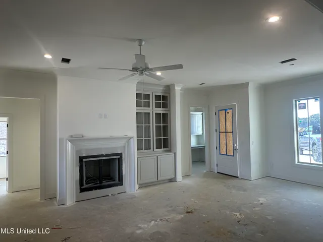 $364,600 | 440 Aurora Circle, Canton, MS 39046