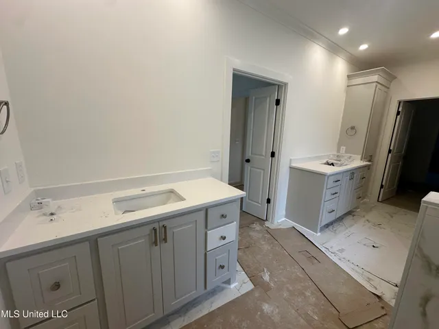 $364,600 | 440 Aurora Circle, Canton, MS 39046