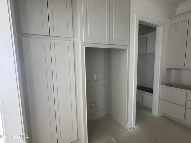 $364,600 | 440 Aurora Circle, Canton, MS 39046