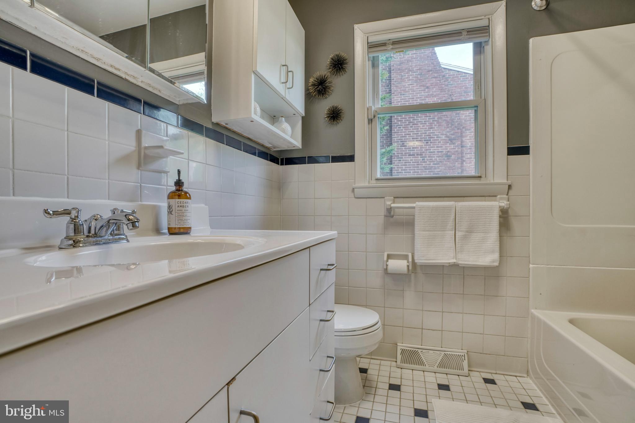 546 Brook Road Baltimore, MD 21286 - Photo 39 of 69 Gallery Image 39