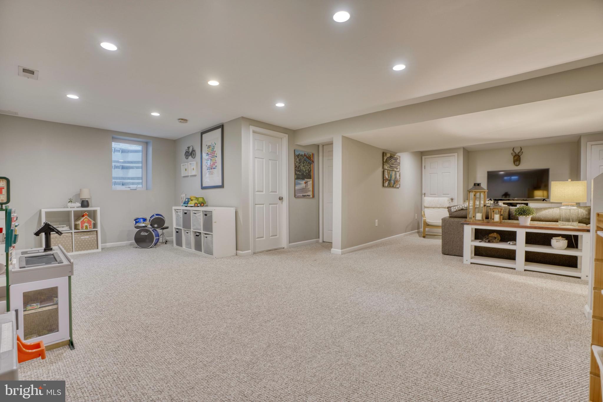 546 Brook Road Baltimore, MD 21286 - Photo 53 of 69 Gallery Image 53