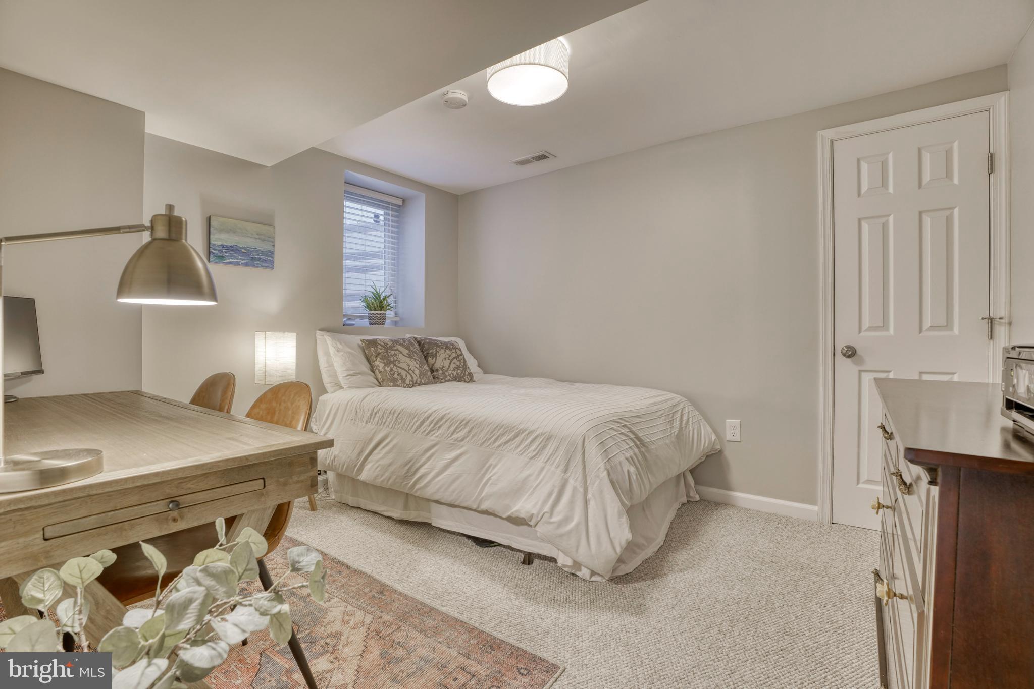546 Brook Road Baltimore, MD 21286 - Photo 57 of 69 Gallery Image 57