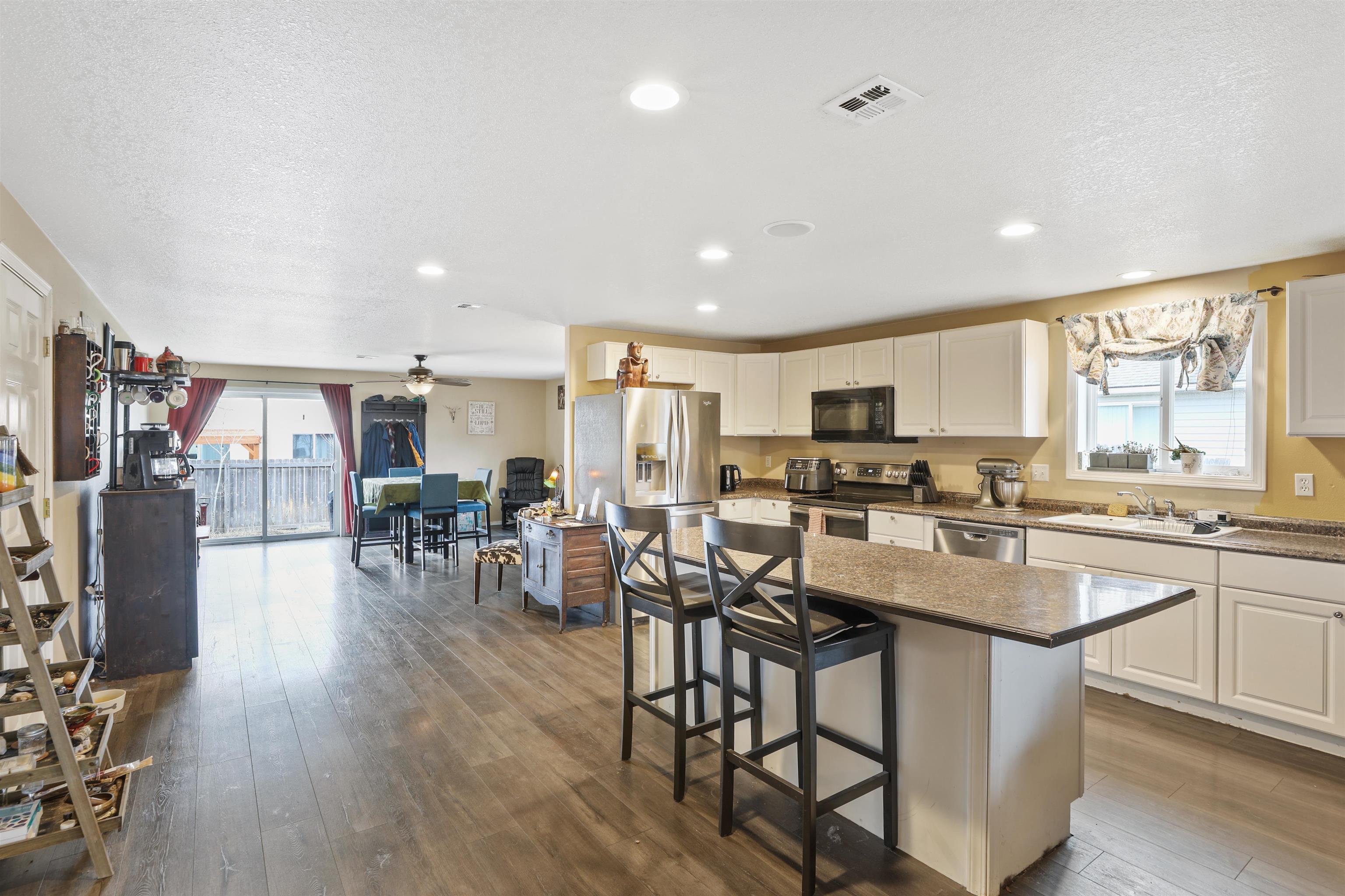 10012 West Raspberry Avenue Cheney, WA 99004 - Photo 6 of 20