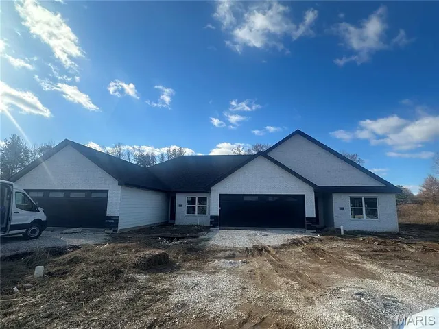 $346,900 | 125 Beechwood Lane, Cape Girardeau, MO 63701