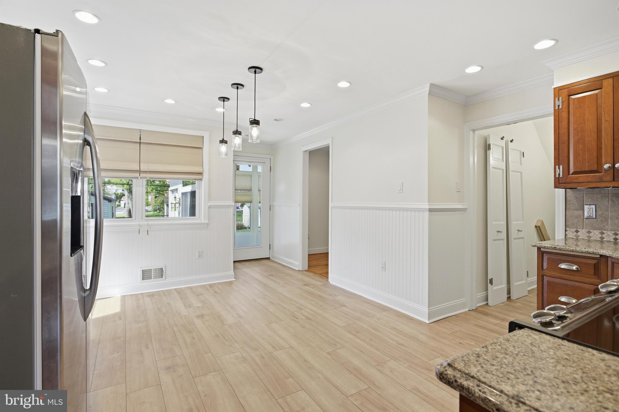 418 Colonial Park Drive Springfield, PA 19064 - Photo 13 of 37
