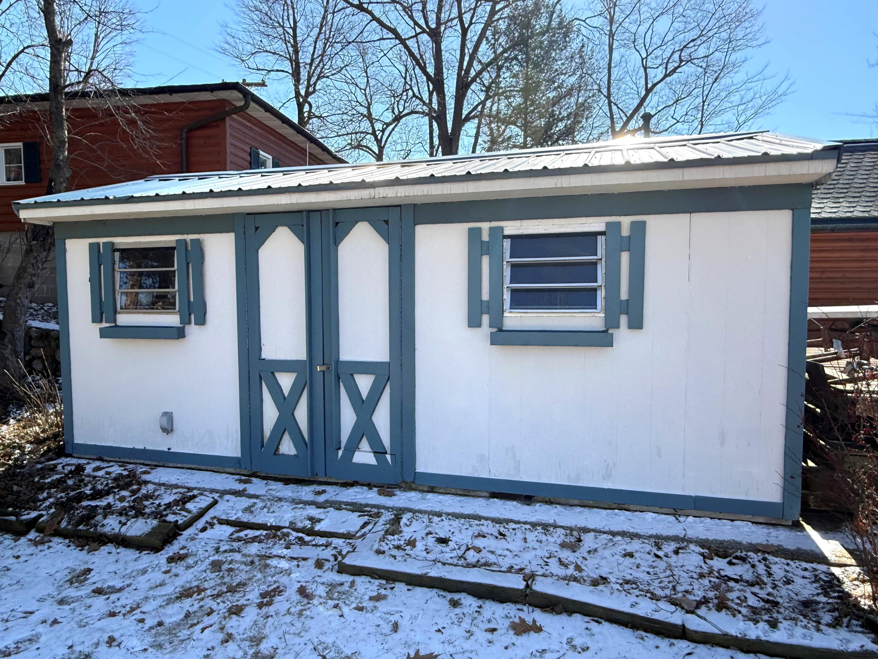 4253 Indian Road Battle Creek, MI 49017 - Photo 20 of 26 8