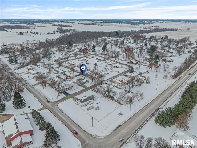 $225,000 | 102 Amber Lane, Geneseo, IL 61254