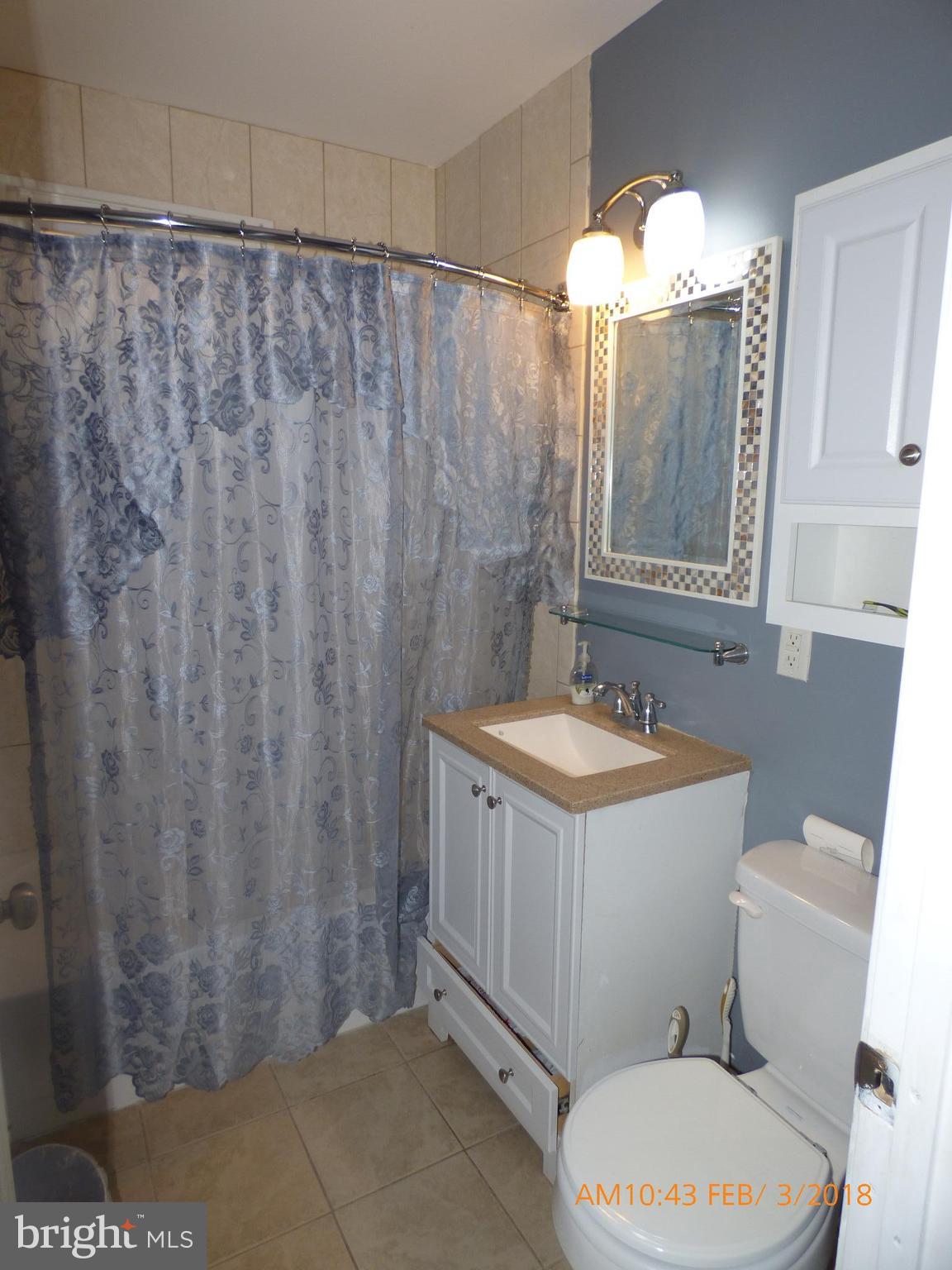 7712 Oxman Road Landover, MD 20785 - Photo 5 of 9 Bath