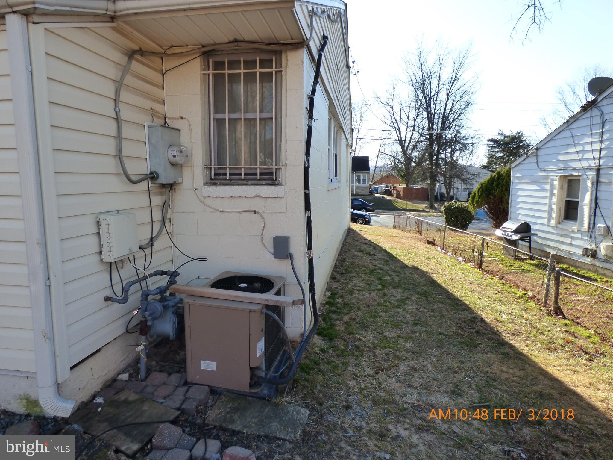 7712 Oxman Road Landover, MD 20785 - Photo 8 of 9 Exterior (Rear)