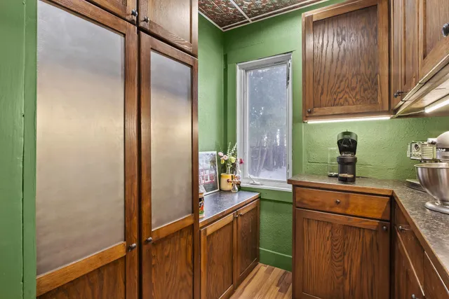 $224,900 | 1617 Madison Street, Manitowoc, WI 54220