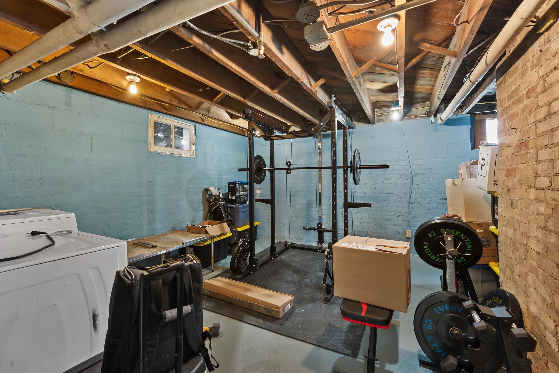 1617 Madison Street Manitowoc, WI 54220 - Photo 26 of 34 Workout area