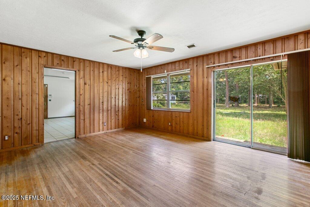 5207 Eulace Road Jacksonville, FL 32210 - Photo 13 of 50 Family Room