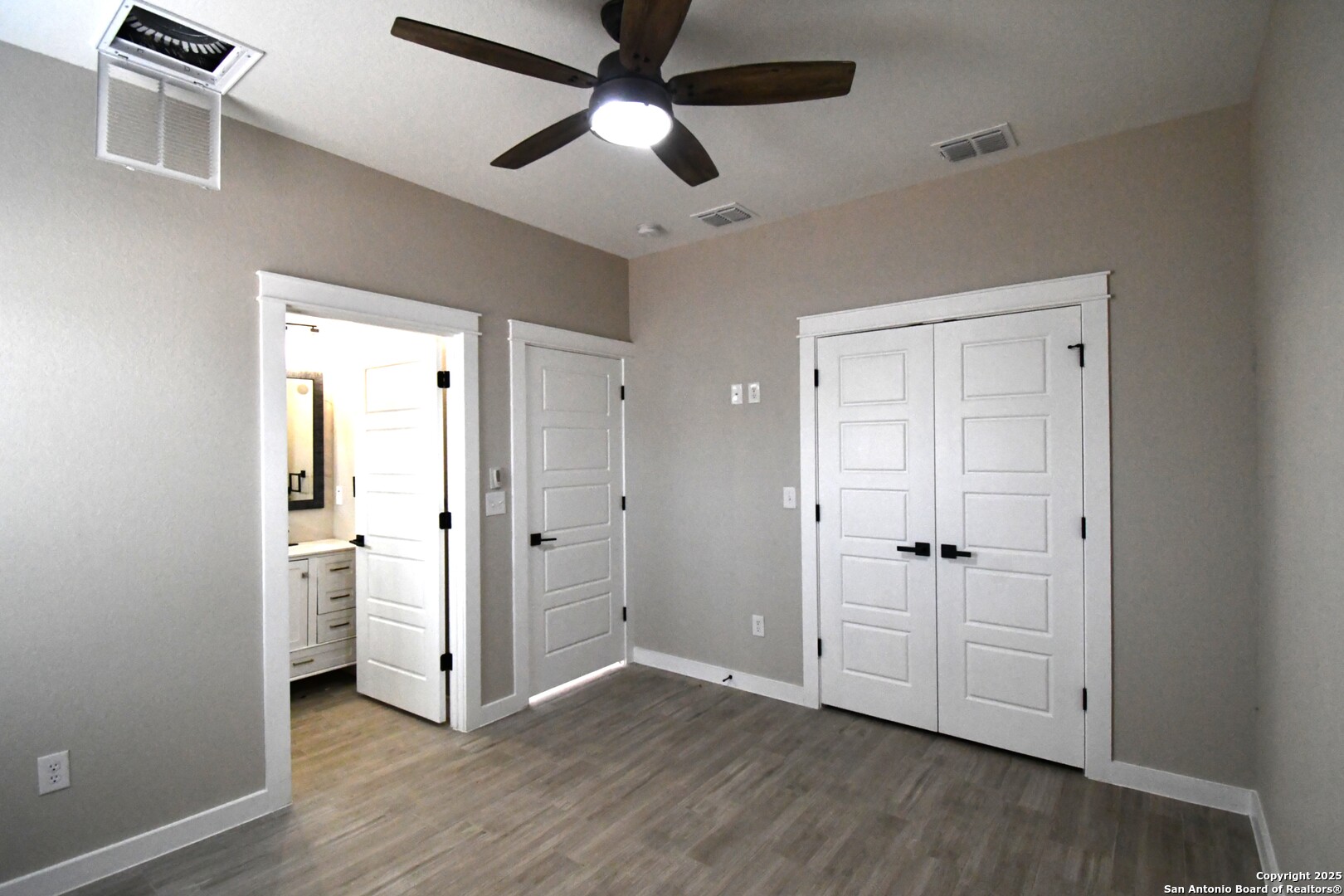 5961 Prairie Road, Unit 1 Von Ormy, TX 78073 - Photo 13 of 16
