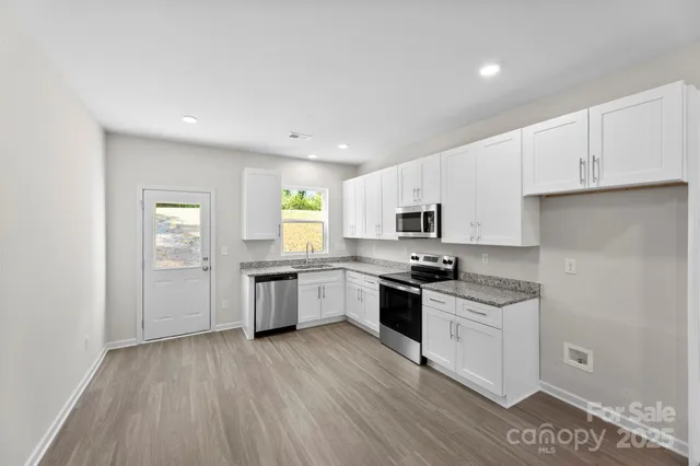 $235,000 | 605 Meadow Avenue, Spencer, NC 28159