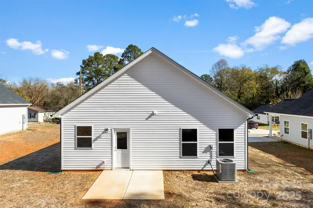 $235,000 | 605 Meadow Avenue, Spencer, NC 28159
