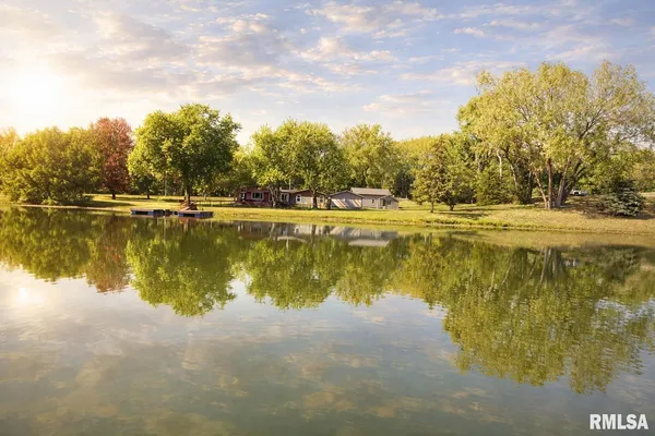 $450,000 | 16103 East Blackfoot Drive, Cuba, IL 61427