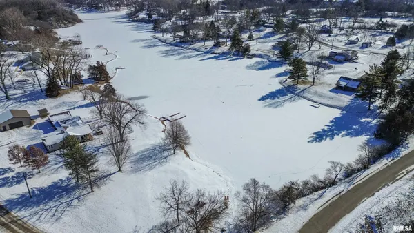 $450,000 | 16103 East Blackfoot Drive, Cuba, IL 61427