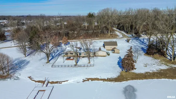 $450,000 | 16103 East Blackfoot Drive, Cuba, IL 61427