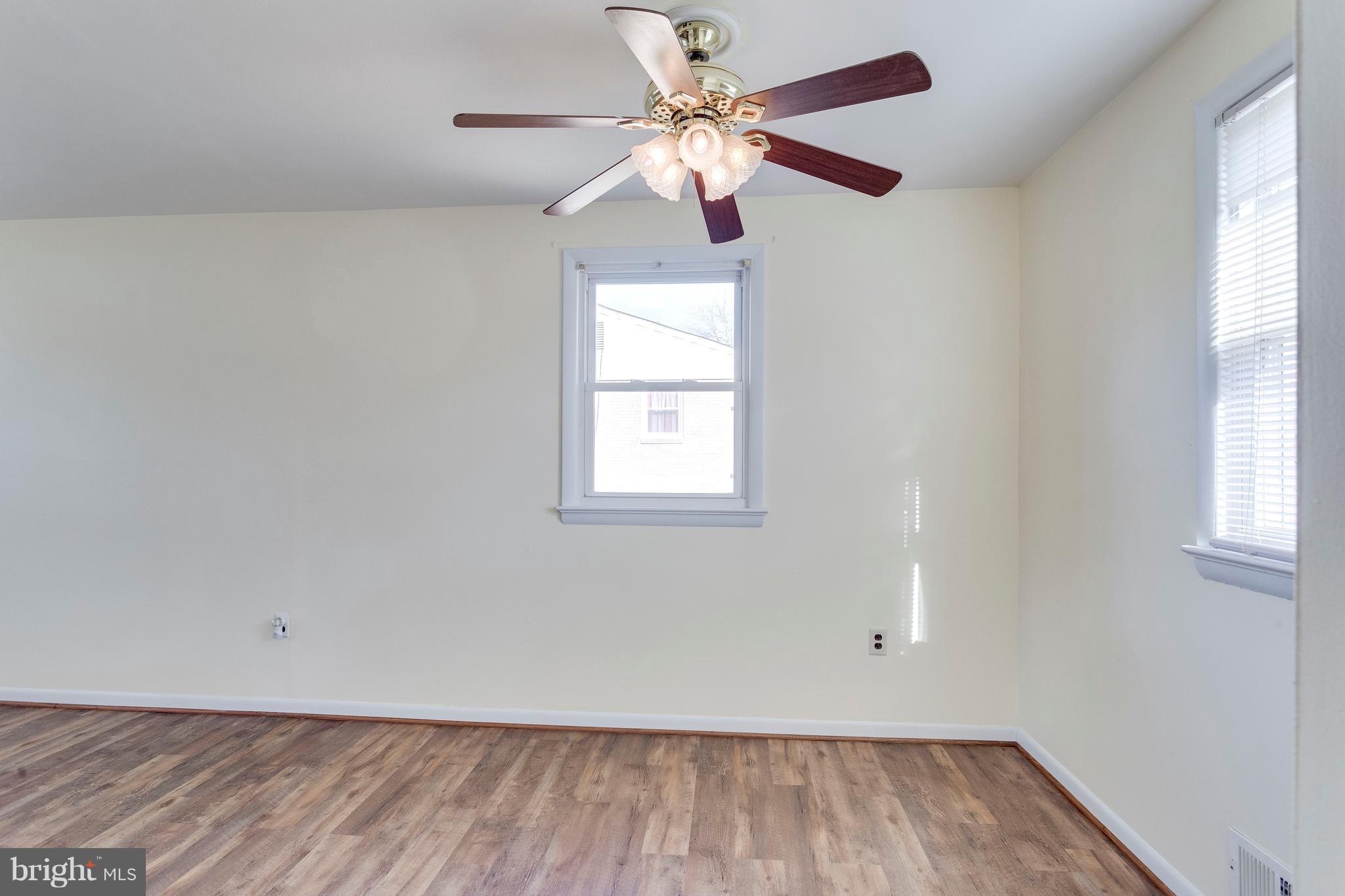 11312 Brandywine Road Clinton, MD 20735 - Photo 15 of 39 dining area