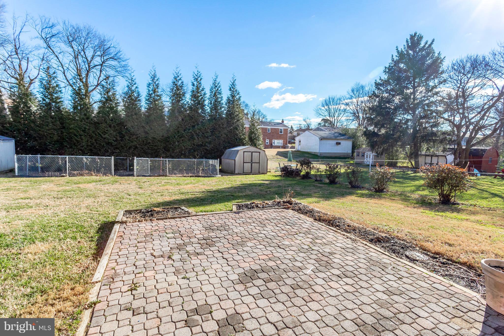 11312 Brandywine Road Clinton, MD 20735 - Photo 37 of 39 patio